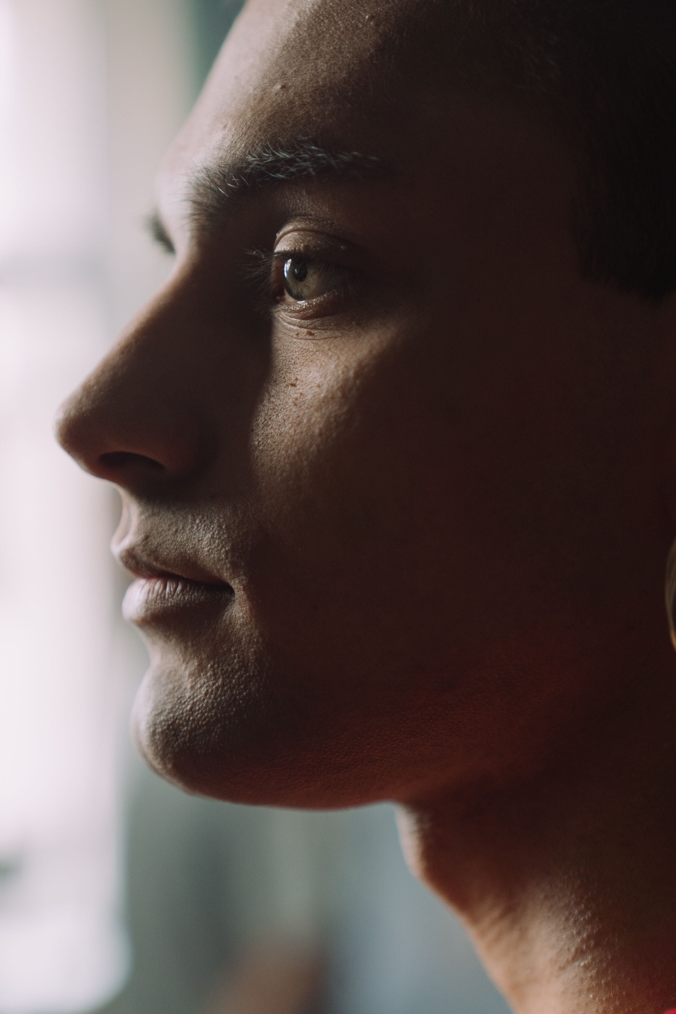 Defined jawline profile — results of consistent jaw training